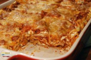 ... Yummy Food, Lasagna Recipes, Meat Lasagna Recipe, Easy Classic