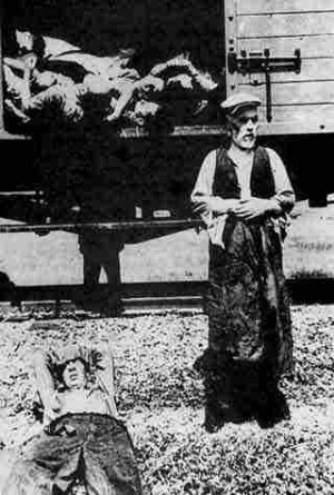 picture emanciated jewish survivors