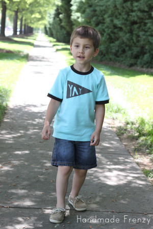 TUTORIAL: YAY Banner Tee - The Fashionable Type