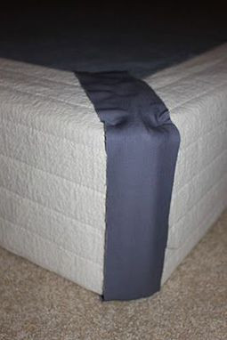 Momma Rake: DIY Upholstered Box Spring. Actual Step by steps.
