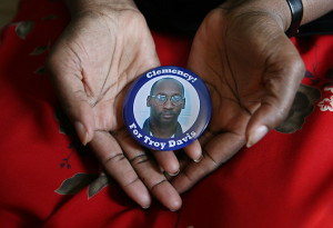 ... and the Death Penalty: After Troy Davis, a Push for Eyewitness Reform