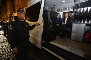 Elio Di Rupo Ging De Hele Nacht Op Bezoek Bij picture