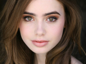 Nuovo progetto per Lily Collins: Writers