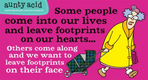 HUMOR - AUNTY ACID WHEN SOME PEOPLE COME INTO OUR LIVES