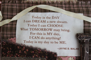 Vintage fabric collage: Revisiting rusty horseshoes and old lace...