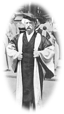 Twain in his Oxford robes,