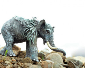 Elephant Animal Totem Figurine Fant asy Skulpture Guardian Spirit ...