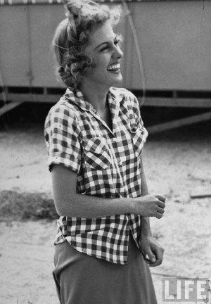 Joan Fontaine (1917- 2013)
