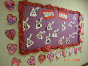 Valentine's Day Kids Craft and Bulletin Board Idea