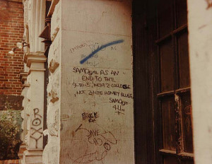 jean-Michel+Basquiat+-+SAMO+2.jpg