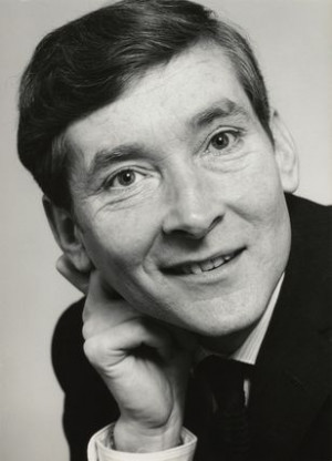 ... williams easy returns online or kenneth williams kenneth quotes at for