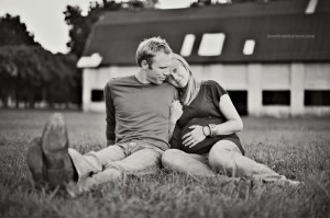 love him looking at her