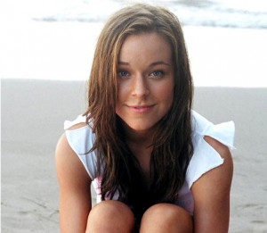 Tina Majorino Wallpapers