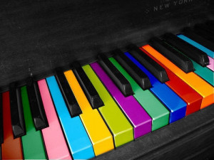 rainbow-piano-keys