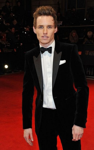 Eddie Redmayne--Marius in Les Mis: Les Miserables, Velvet Tuxedos, Men ...