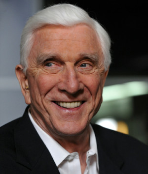 ... Leslie Nielsen arriving for the premiere of the horror film parody