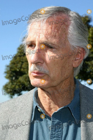 Dennis Weaver Picture I8184CHW DIRECTOR JAMES CAMERON WELCOMES THE
