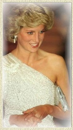 Such a goddess...very classy! goddesses, evening gowns, peopl princess ...