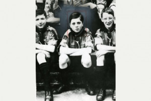 Richard Attenborough as a scout in Leicester