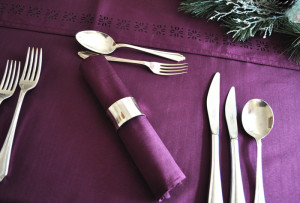 christmas dinner table purple colorful christmas tabletop