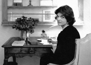 jacqueline-jackie-kennedy-bouvier-onassis.jpg?1368114895