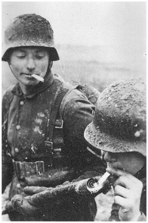 Rare funny photos of German soldiers during Second World War: Part 1