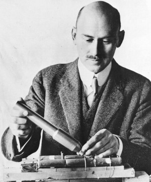 Robert H. Goddard, fully Robert Hutchings Goddard