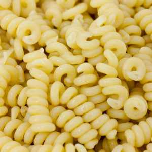 mg4507-fusilli-pasta-salad-cooked-pasta-web.jpg