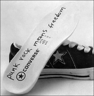 kurt-cobain-converse-one-star-3.jpg