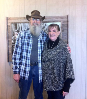 Uncle Si Robertson and his wife Christine Robertson photo