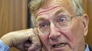 Seymour Hersh responds to criticism over his essay on Osama bin Laden