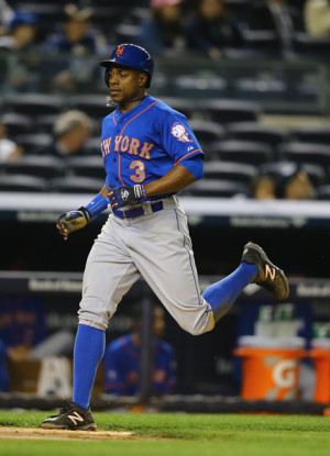 Curtis Granderson Curtis Granderson 3 of the New York Mets scores a