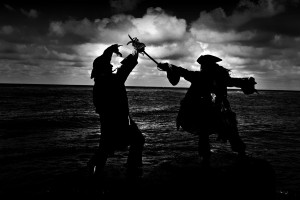 capt__jack_vs_capt_barbossa_by_monsterfiend-d2ilrmo.jpg