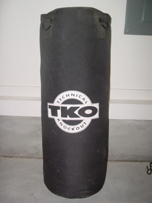 40870-tko-punching-bag-sold-punching-bag-50lbs.jpg