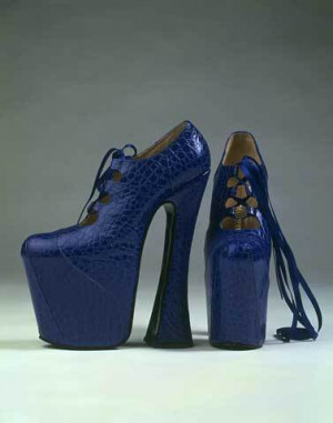 Naomi Shoes,