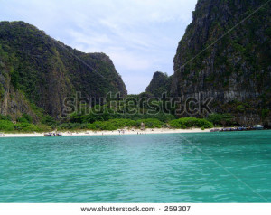 Related Pictures maya beach thailand in the beach by alex garland