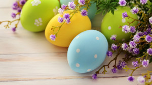 Easter Egg Holiday Holidays 2560x1440 mrwallpaper.com
