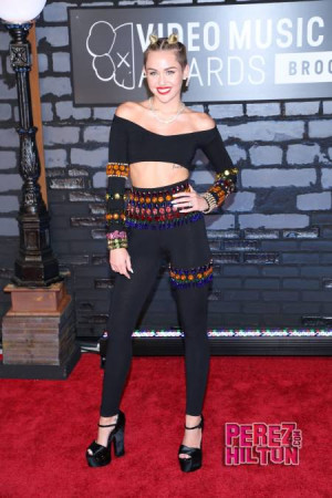 Miley Cyrus Admits She's Got SERIOUS Problems & We're Not Talking A ...