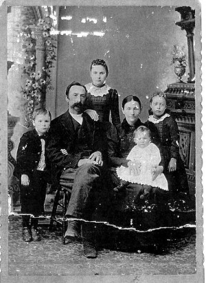 Sherwood Williams and Mary Wortham Family. They were the parents of ...