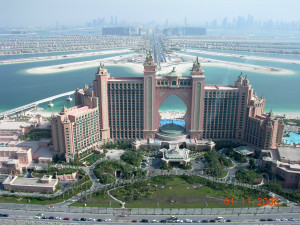 Dubai è divenuta simbolo negli anni per la capacità di raggiungere ...