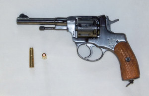 Description Nagant Revolver.jpg