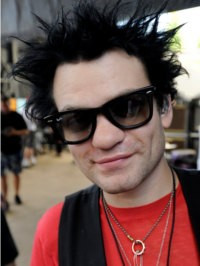 whibley media sum 41 animation deryck whibley media sum 41