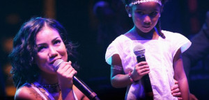 Jhene Aiko Daughter Jhene aiko and her daughter at