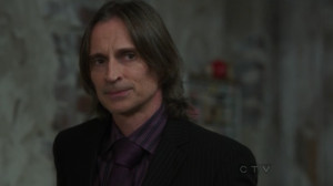 Robert Carlyle as Mr. Gold Rumpelstiltskin on Once Upon A Time S01E19 ...