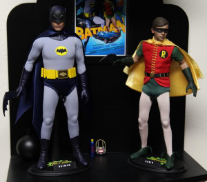 ... Hot Toys-MMS 218/219-Batman(1966)-Batman and Robin 1/6th Scale Figures