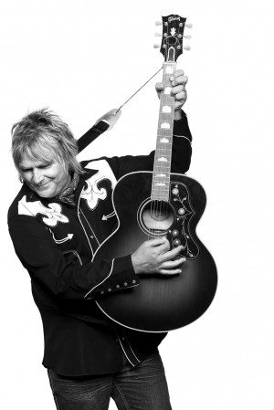 Mike Peters | © Gina LeVay