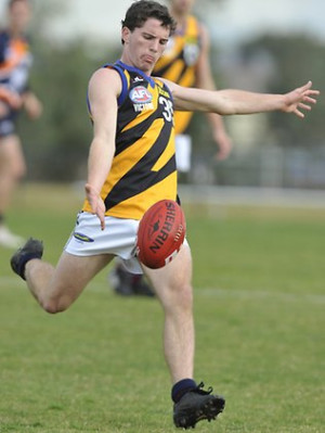 Michael Barnes playing for the Sandringham Dragons in the TAC Cup in