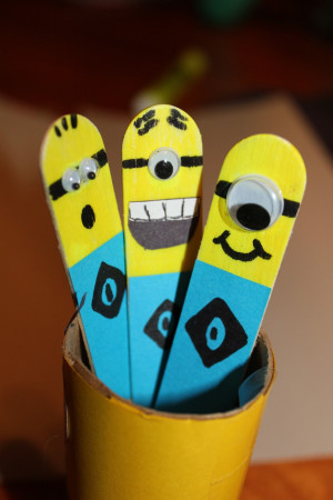 aren t we cute quick and easy minions large craft sticks yellow marker ...
