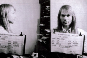 AXL-ROSE-MUG-SHOT-GLOSSY-POSTER-PICTURE-PHOTO-mugshot-guns-axel-rock ...