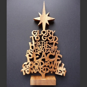 Christmas Crafts ~ Wooden Christmas Tree